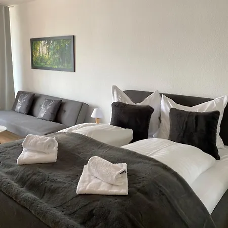 Appartement Seeblickappartement -eure Zeit- Mit Balkon