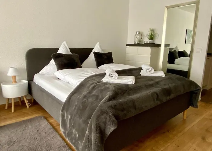 Seeblickappartement -eure Zeit- Mit Balkon *